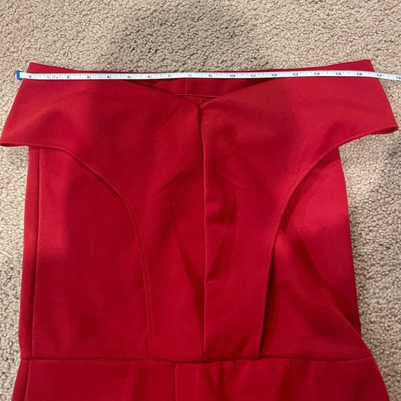 Women's red off-shoulder bodycon mini dress with front slit - Picture 4 of 8